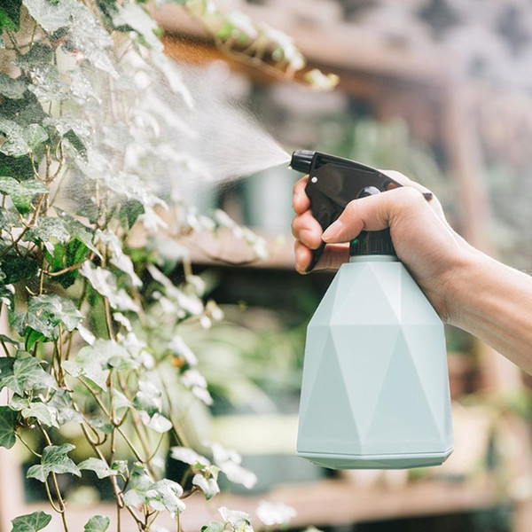 600ml pressure watering can handheld spray bottles indoor patio plant flower plastic water spray bottle outdoor garden tools