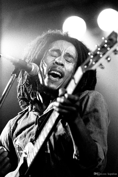 bob marley black white play guitar art posters print ppaper 16 24 36 47 inches