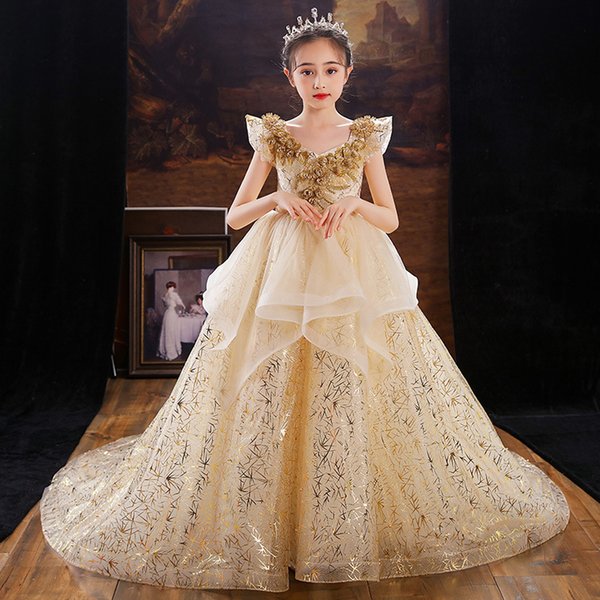 Ball Gown Toddler Girls Pageant Dresses Lace Appliqued Long tail Flower Girl Dress Crystals Tulle First holy Communion Gowns 2021