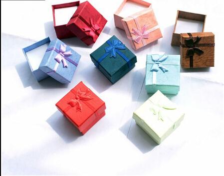 wholesale- wholesale 24pc/lot size4*4*3cm 10 colors,jewelry display paper ring earrings gift box velvet ring box ring storage tray holders